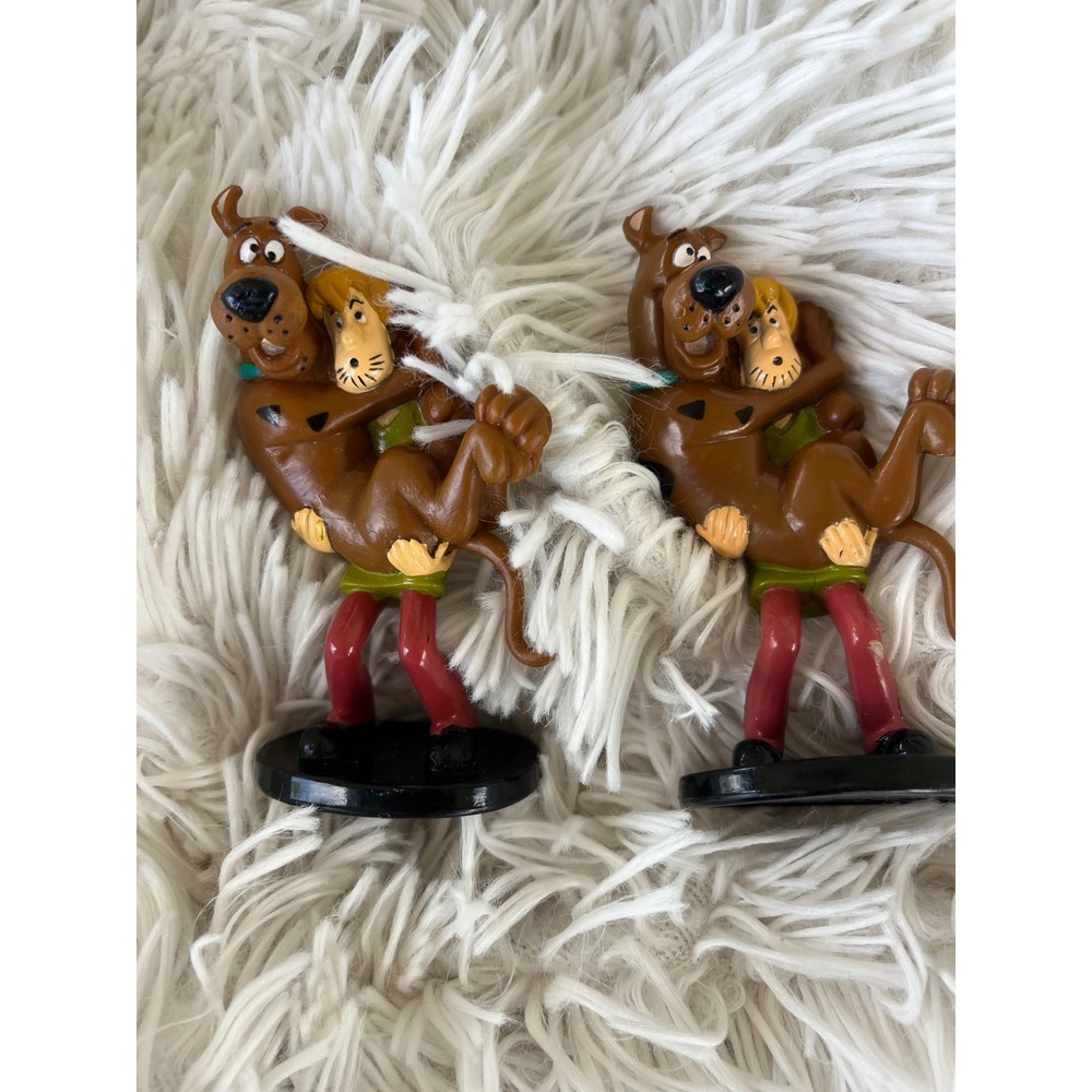 Scooby-Doo and Shaggy PVC Figurine Set 2 Piece Hanna-Barbera Collectible Figures